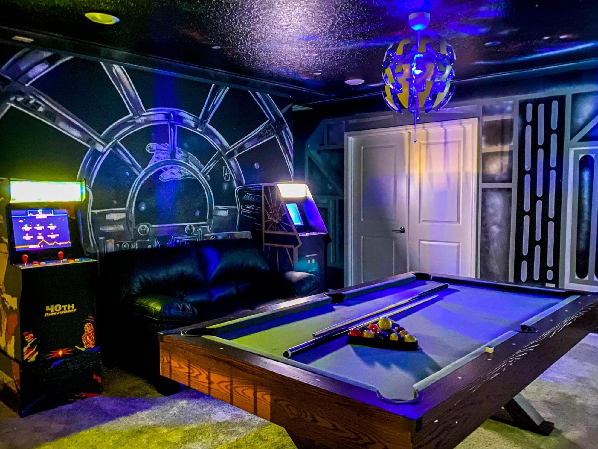 Magical Family Vacation Home Near Disney World At Storey Lake, Star Wars Gameroom, Pool, Theater, Mickey Slide, Sleeps Up To 28 Кіссіммі Екстер'єр фото